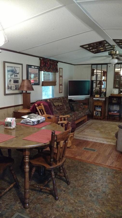 Wolf Creek Farm B&B And Motorcycle Manor At Wolf Creek Farm, Llc Ararat Exteriör bild
